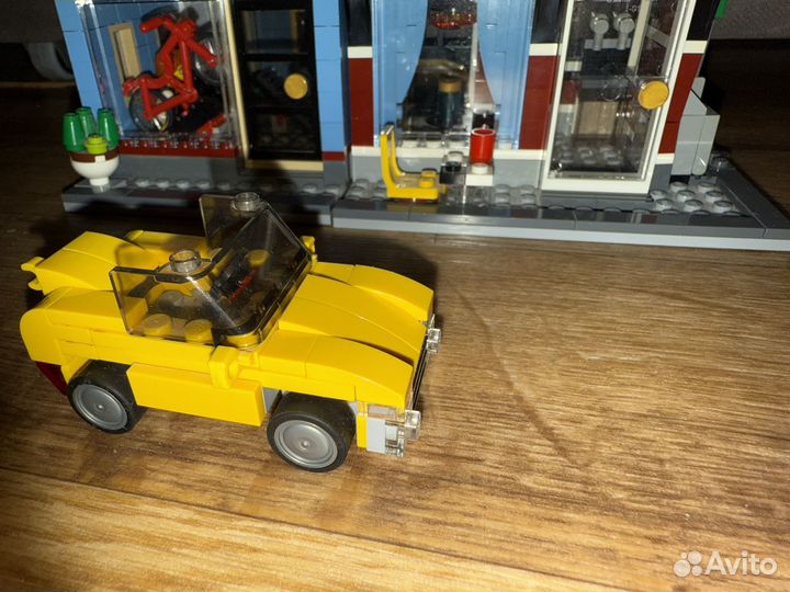 Lego creator 31026 Веломагазин и кафе
