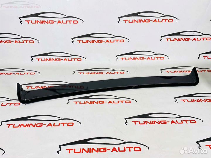 Спойлер на стекло Toyota Camry 70 F0236