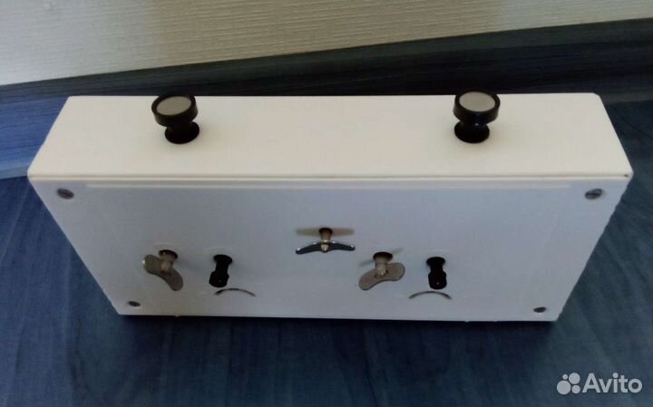 Часы шахматные янтарь