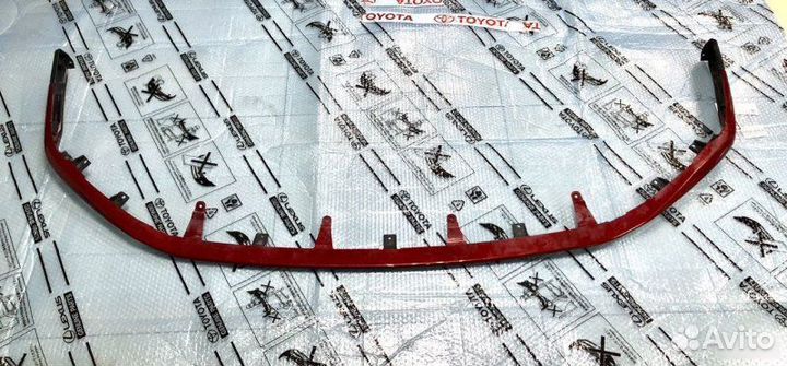 Накладка бампера передняя Lexus Rx 4