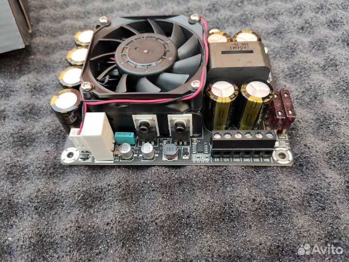 Конвертор Sure PS-SP12148, 500 Watt Boost Converte