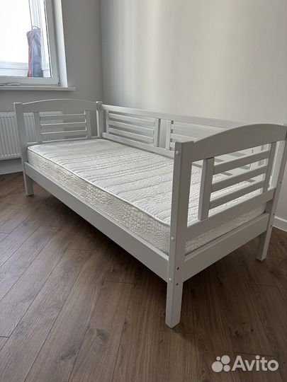 Детская кровать софа