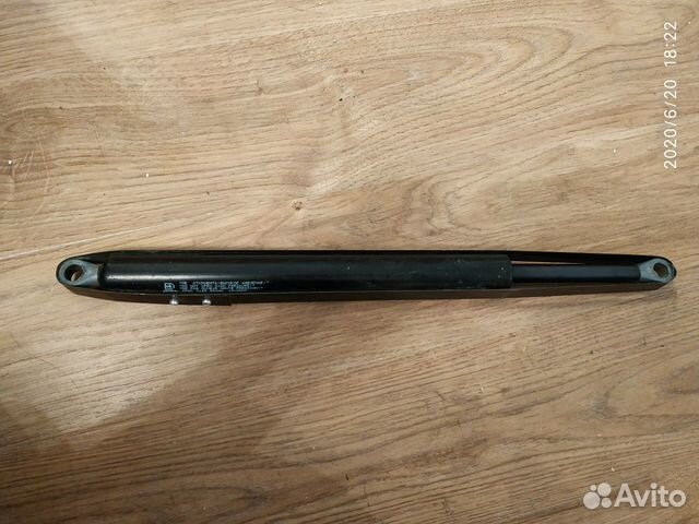 Гидролифт 2500 Ньютонов