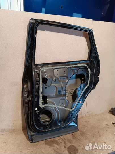 Дверь задняя правая Nissan Qashgai J10