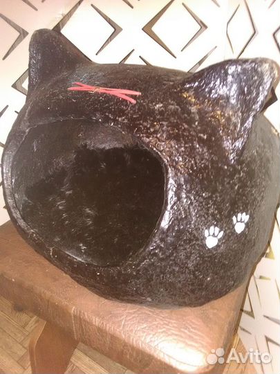 Лежанка - домик для кошки