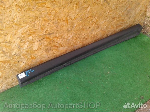 Пластиковый порог Mitsubishi Outlander 3