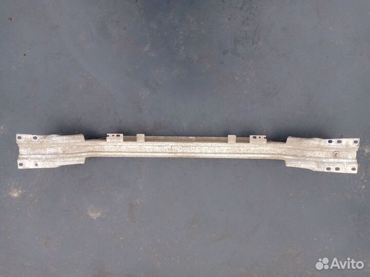 Усилитель бампера задний Opel Astra H