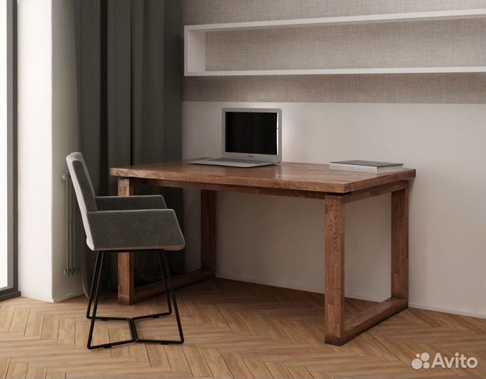 Компьютерный стол из массива дерева