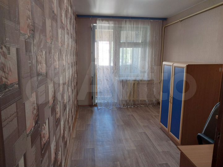 2-к. квартира, 54 м², 2/3 эт.