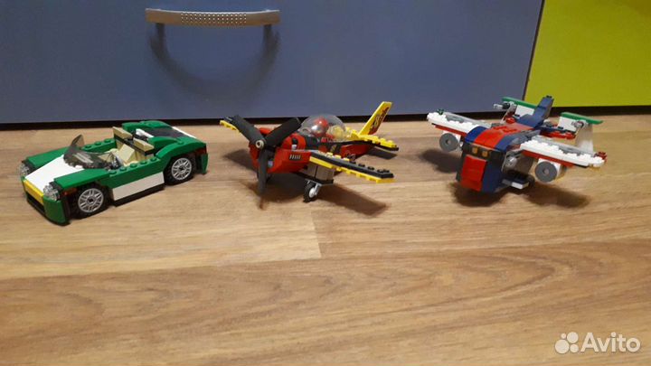 Машинки и иной транспорт Lego