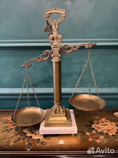 Весы Антикварные большие. Бронза