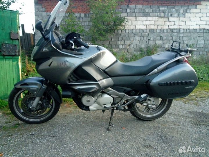 Продам honda NT 700