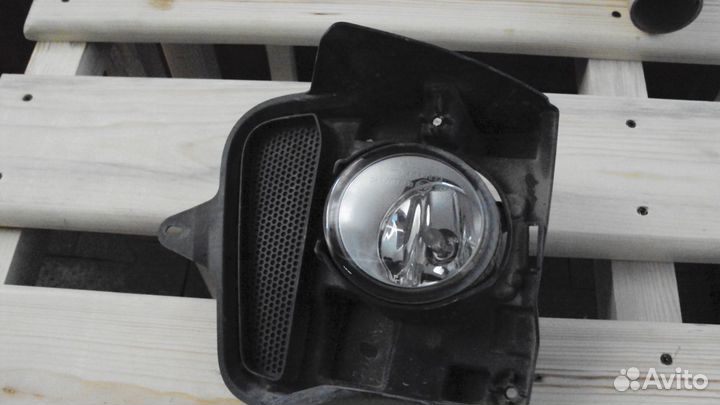 Противотуманные фары T oyota LC200. LX570