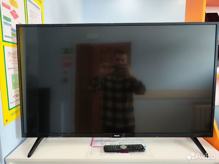 Телевизор Philips '43 FHD 43PFS4062