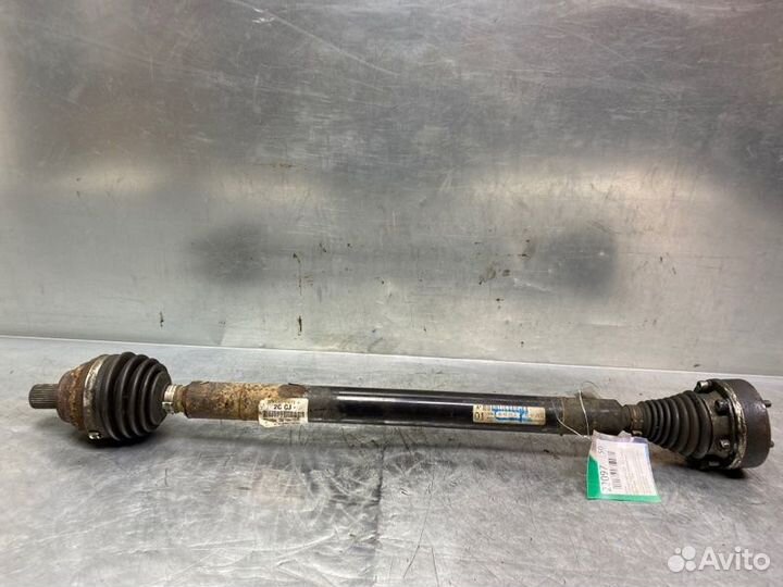 Полуось передняя правая Volkswagen Golf Vi