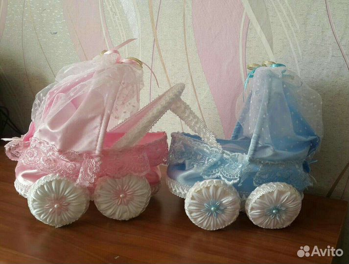 Коляски для сбора денег на мальчика и девочку