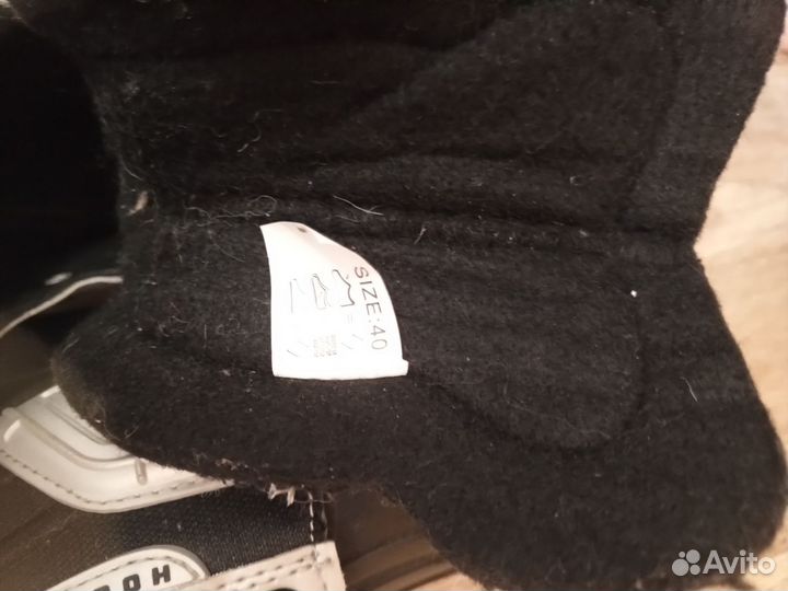 Коньки хоккейные