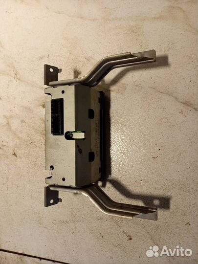 Монитор мультимедиа Mitsubishi Carisma mitsubishi