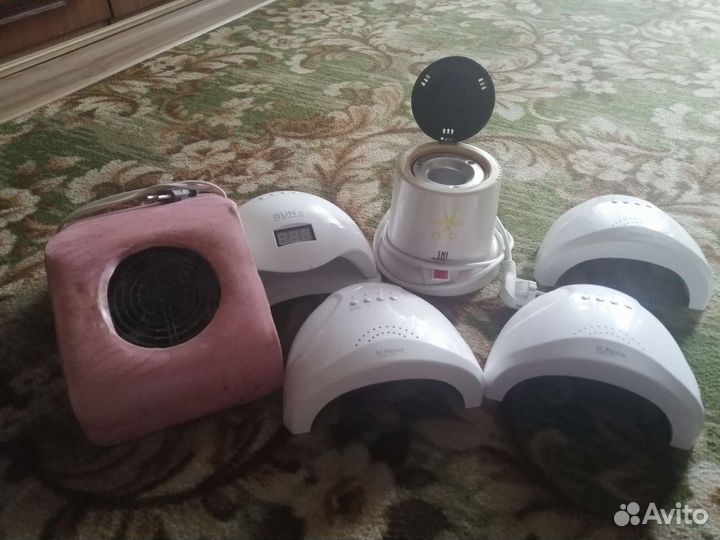 Стерилизатор, лампа и пылесос