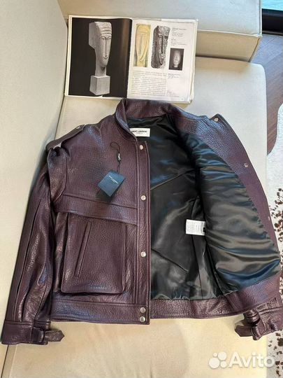 Кожаная куртка Saint laurent