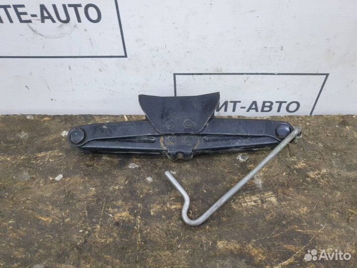 Домкрат Mercedes-Benz S-Class W221