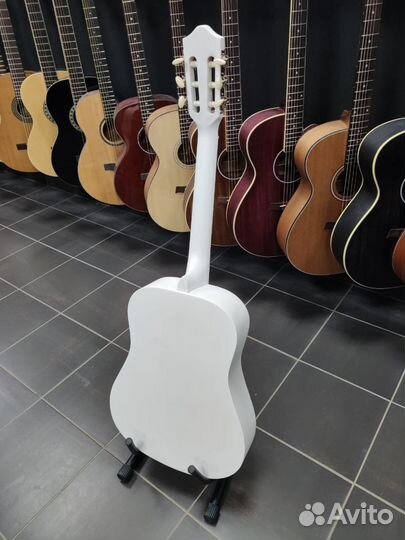 Белая Классическая гитара Новая матовая