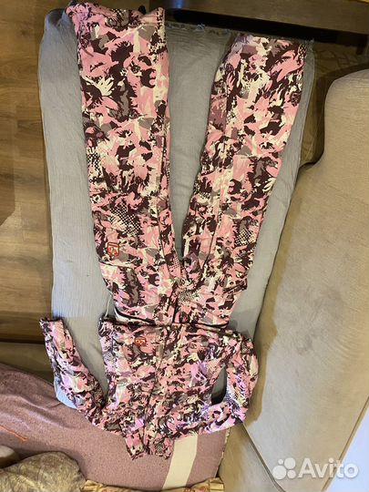 Горнолыжный костюм женский