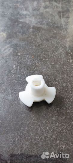 Грибок привода тарелки свч