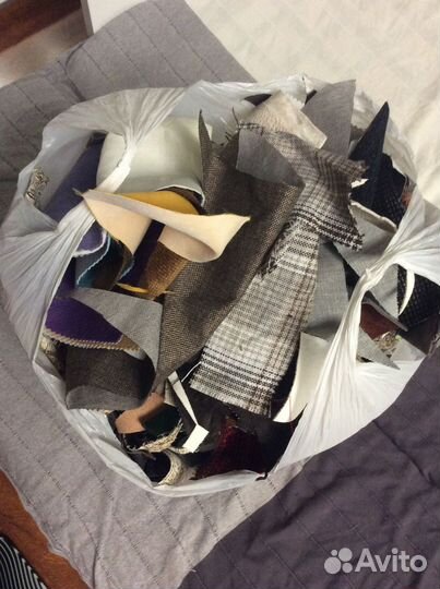 Для кукол кусочки ткани пакетом