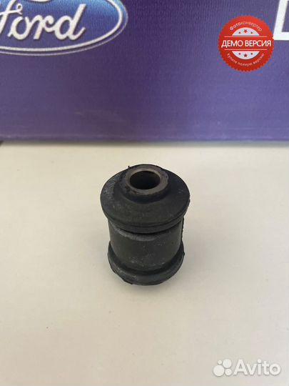 Сайлентблок перед. рычага передний Volkswagen Polo