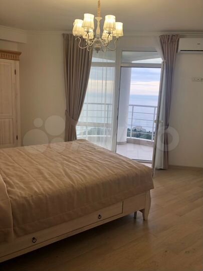 2-к. квартира, 50 м², 8/10 эт.