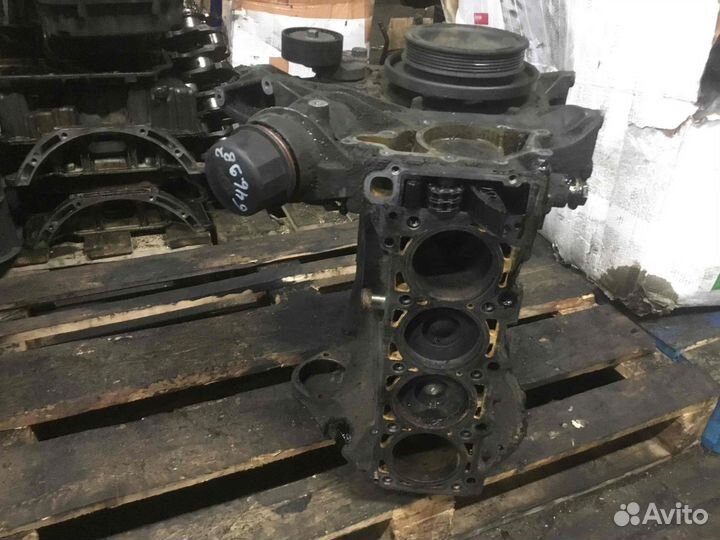 Блок цилиндров Mercedes Vito (Viano) 646982