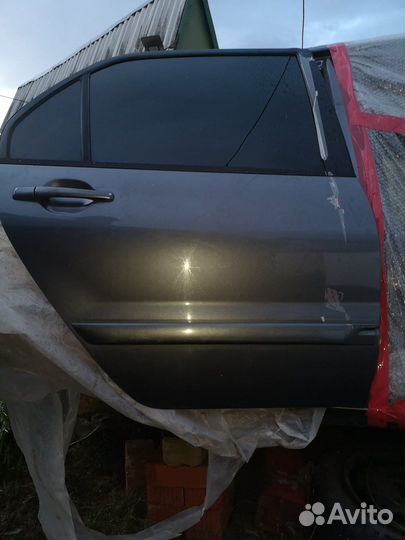 Дверь задняя,левая, правая lancer 9