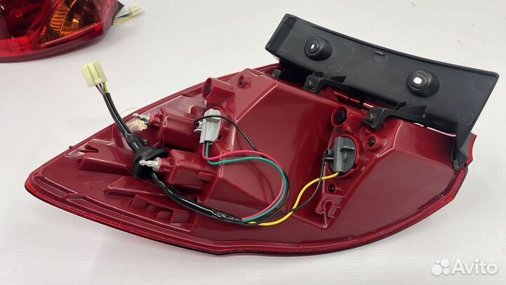 Фонарь задний Kia Ceed Левый наружный