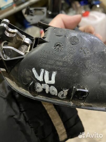 Ручка двери водительская Volkswagen Polo