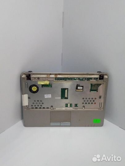 Нетбук Asus N10J-1A неисправен (на запчасти)