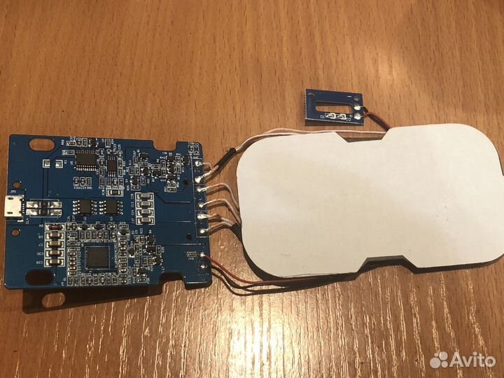 Беспроводная зарядка QI без корпуса