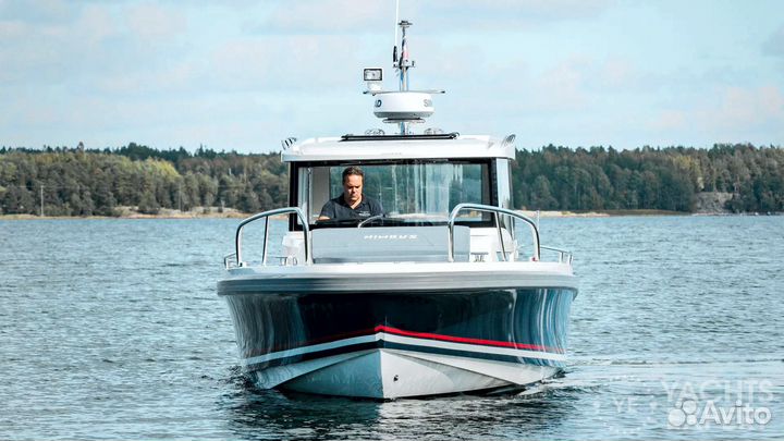 Шведский катер Nimbus C9, 2022 года
