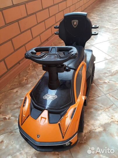 Детская машина толокар