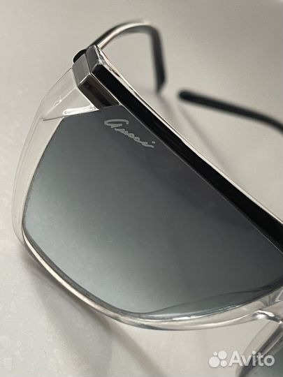 Солнцезащитные очки gucci