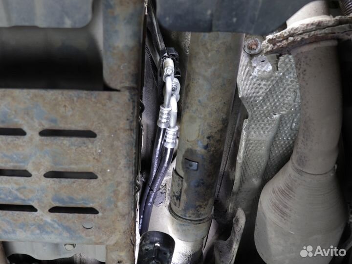 Toyota Land cruiser 200 шланги зад. кондиционера