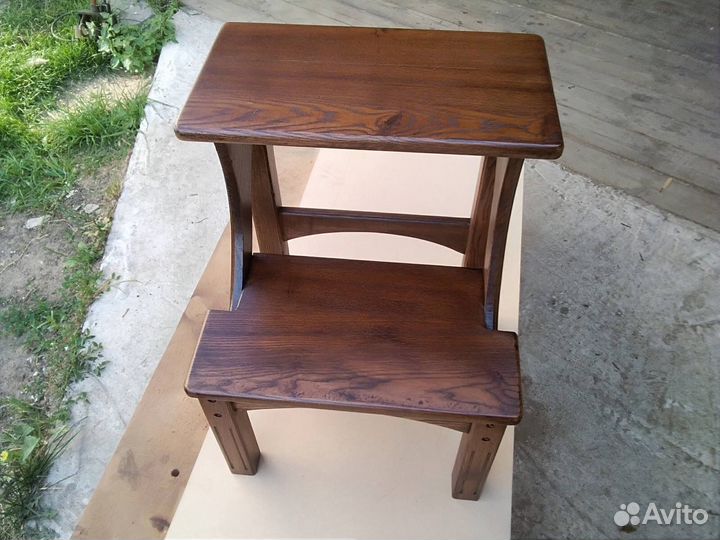 Подставка-лесенка из дуба