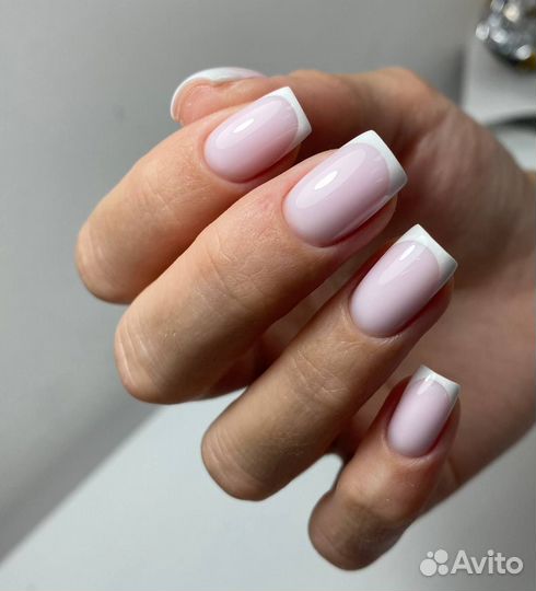 Мастер маникюра и педикюра