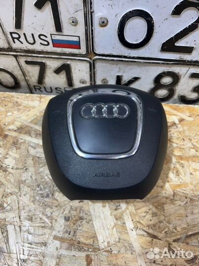 Подушка безопасности в руль Audi A5 купе 2.0 2010