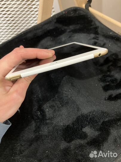 iPad mini 4 128 gold wifi + cellular