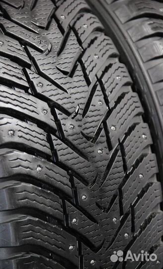 Nokian Tyres Hakkapeliitta 8 SUV 265/50 R19 110T