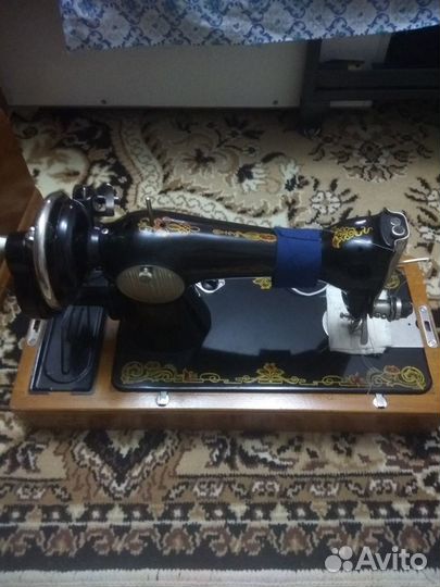 Швейная машинка