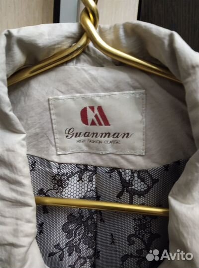 Куртка ветровка женская