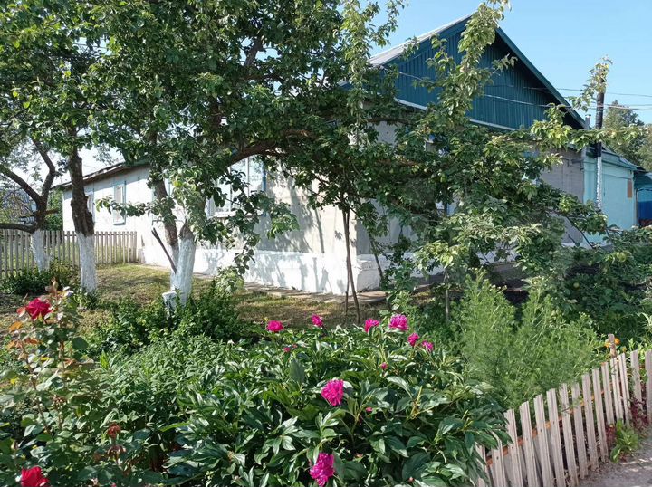 Дом 79,9 м² на участке 10 сот.