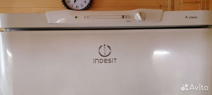Холодильник бу Indesit